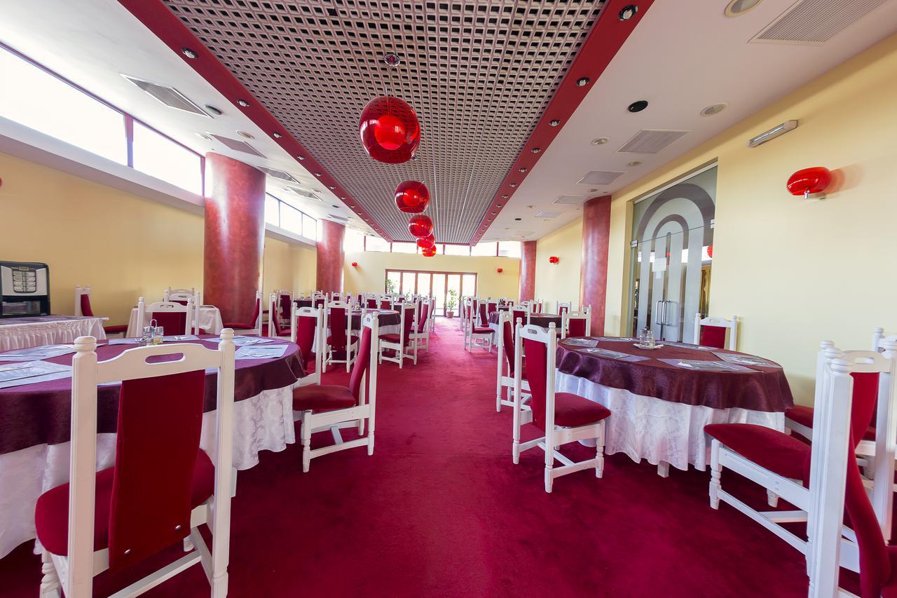 Hotel Parc Alba Iulia Exterior photo