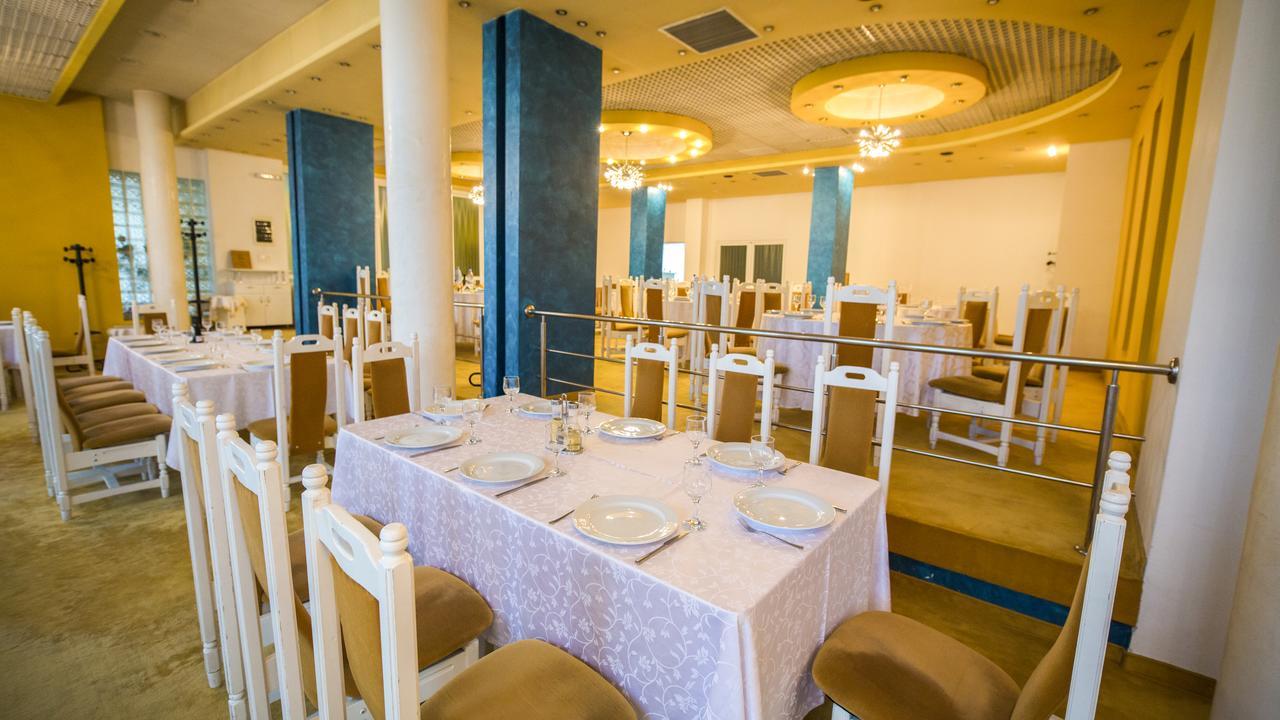 Hotel Parc Alba Iulia Exterior photo